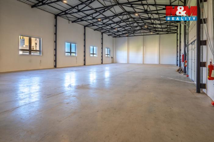 Pronájem skladu, Radošovice, 575 m2