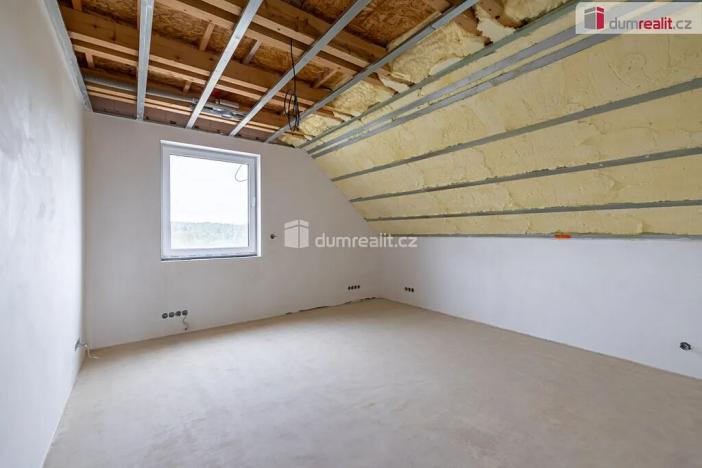 Prodej rodinného domu, Lužná, Jižní, 165 m2