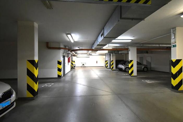 Prodej komerční nemovitosti, Praha - Kunratice, Velké Kunratické, 17 m2