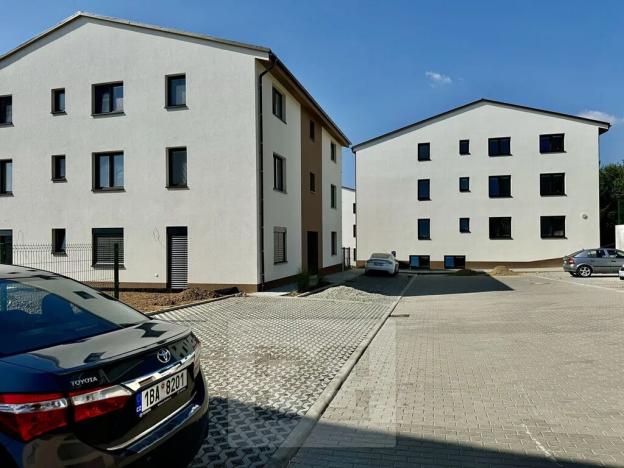 Pronájem bytu 3+kk, Rosice, Slunečná, 74 m2