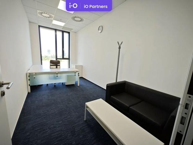 Pronájem kanceláře, Praha - Karlín, Rohanské nábřeží, 300 m2