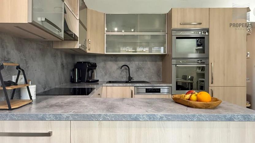 Prodej bytu 3+kk, Slavkov u Brna, sídliště Nádražní, 73 m2