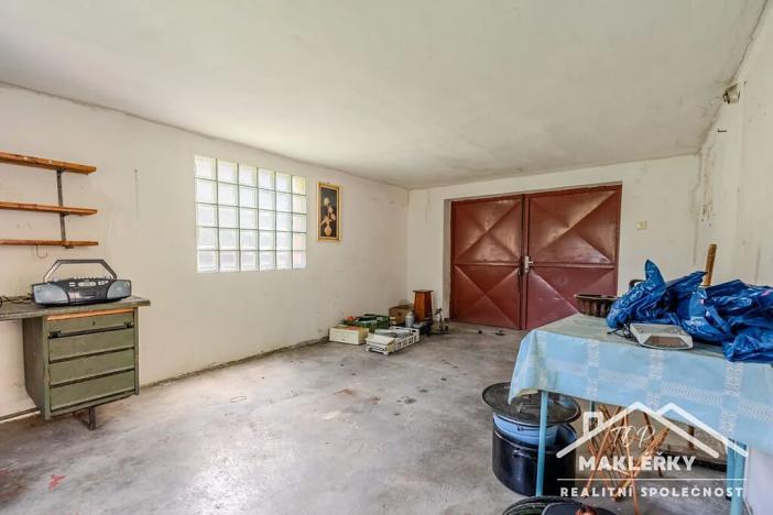 Prodej rodinného domu, Radim, 213 m2