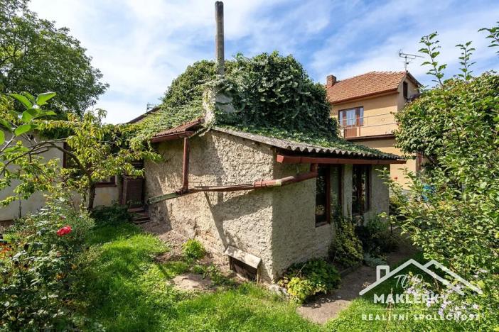 Prodej rodinného domu, Radim, 213 m2