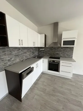 Pronájem bytu 1+kk, Příbram, Gen. R. Tesaříka, 41 m2