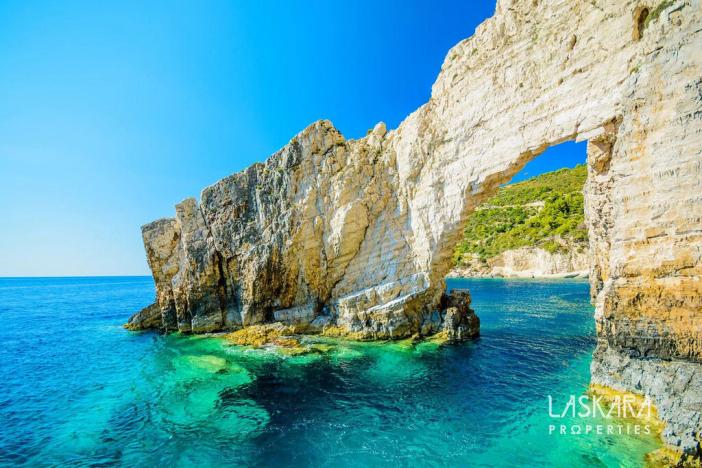 Prodej ubytování, Ostrov Zakynthos, Zakynthos, Alikanas, Řecko, 330 m2