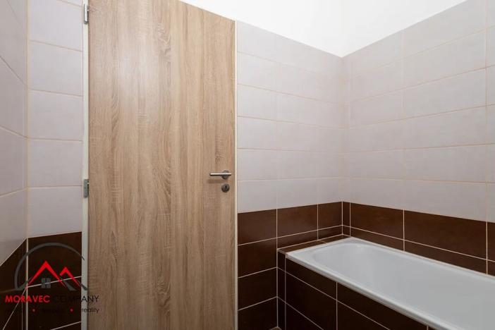 Pronájem bytu 2+kk, Ostrava, Křišťanova, 56 m2