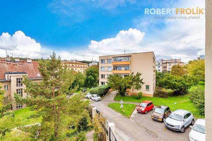 Pronájem bytu 4+1, Praha - Dejvice, Kladenská, 125 m2