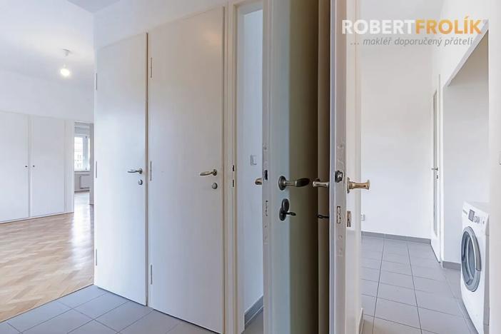 Pronájem bytu 4+1, Praha - Dejvice, Kladenská, 125 m2