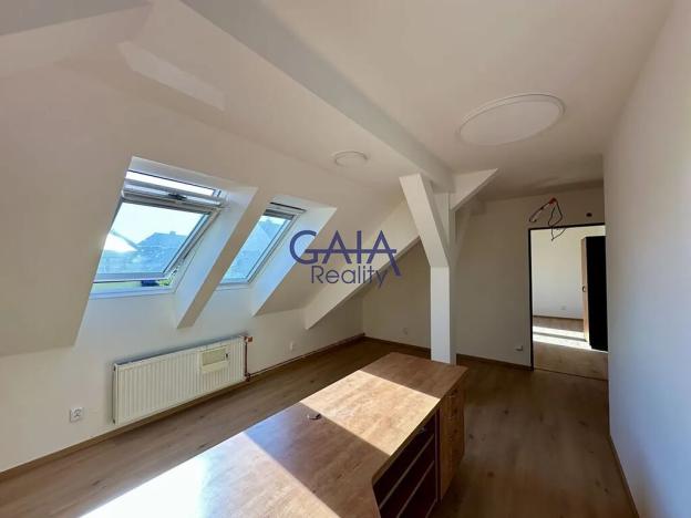 Pronájem bytu 2+1, Kyjov, třída Komenského, 58 m2