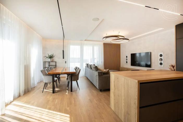 Prodej bytu 5+kk, Praha - Hlubočepy, Benešova, 140 m2