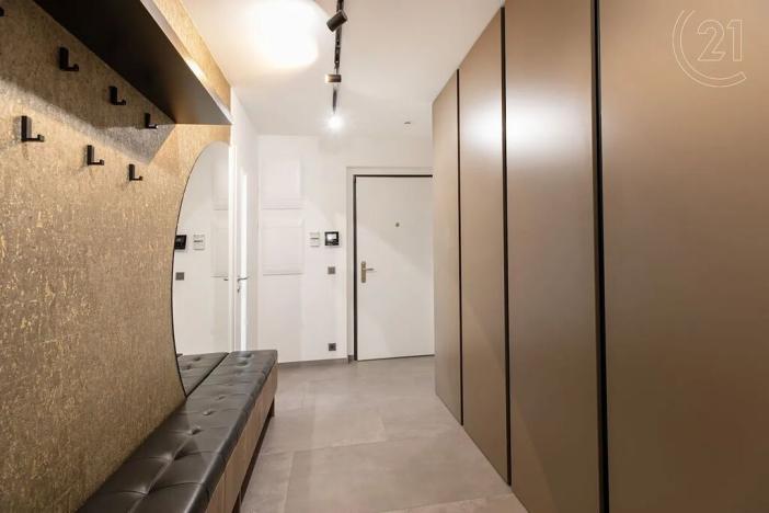 Prodej bytu 5+kk, Praha - Hlubočepy, Benešova, 140 m2