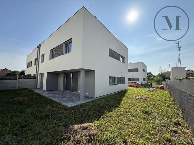 Pronájem rodinného domu, Roudné, Za Dvořáků, 143 m2