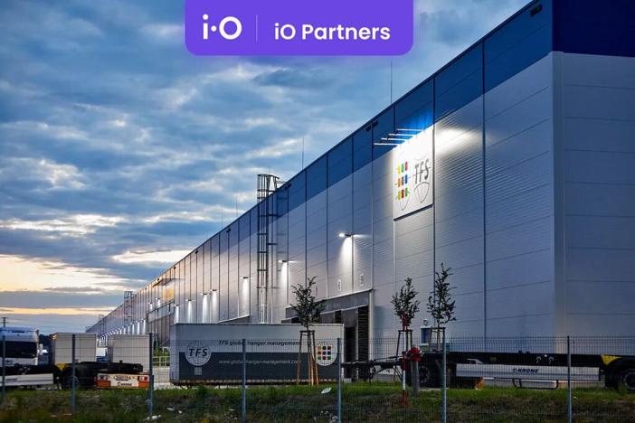 Pronájem skladu, Brno, Letiště Brno-Tuřany, 2438 m2