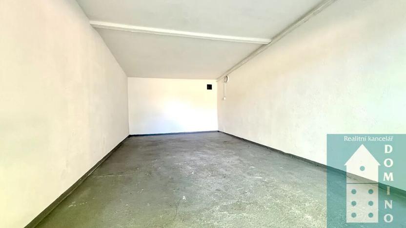 Prodej garáže, Kroměříž, 21 m2