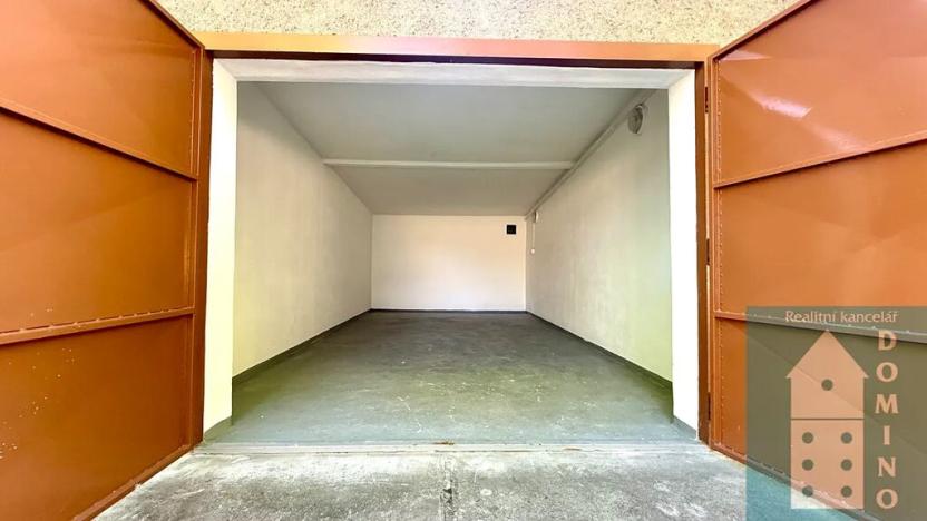 Prodej garáže, Kroměříž, 21 m2