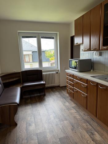 Pronájem bytu 3+1, Mirošovice, 70 m2