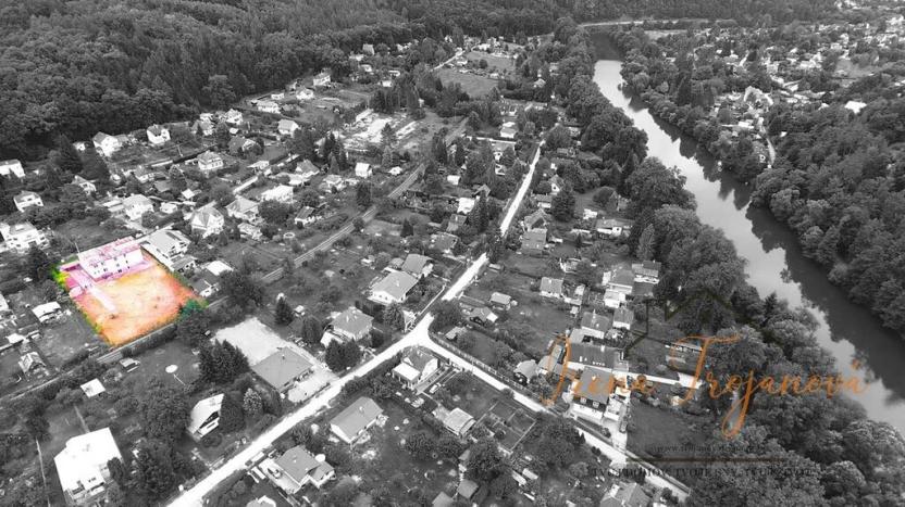 Prodej komerční nemovitosti, Lštění, Míru, 1933 m2