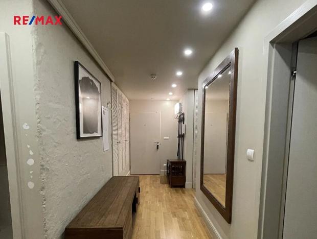 Prodej bytu 5+kk, Praha - Žižkov, Ke kapslovně, 147 m2