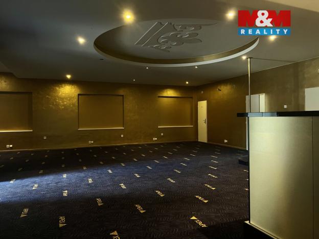 Pronájem obchodního prostoru, Hora Svatého Šebestiána, 160 m2