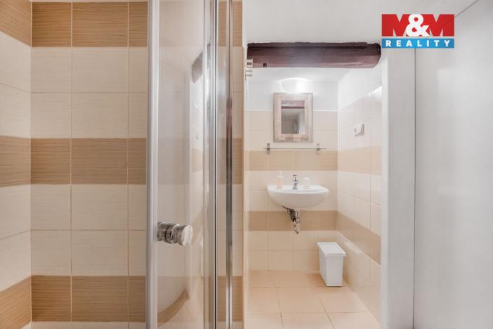 Prodej restaurace, Hřensko, 300 m2