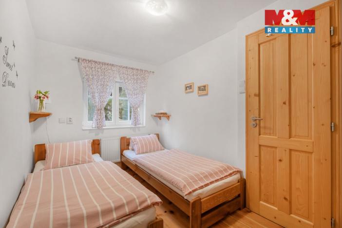 Prodej restaurace, Hřensko, 300 m2