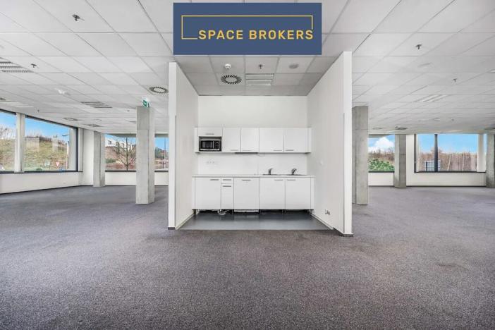 Pronájem kanceláře, Praha - Stodůlky, Laurinova, 603 m2