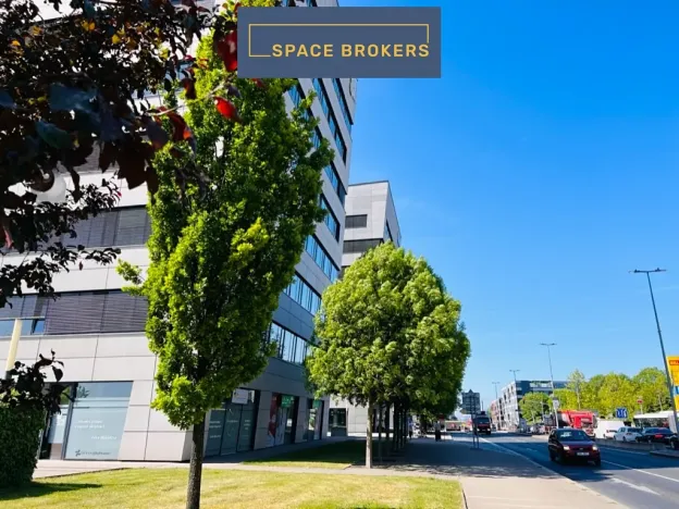 Pronájem kanceláře, Praha, Prosecká, 839 m2