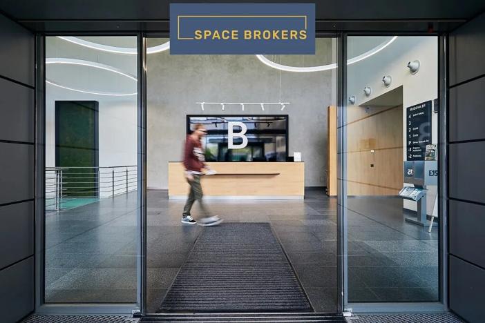 Pronájem kanceláře, Praha - Jinonice, Radlická, 2500 m2