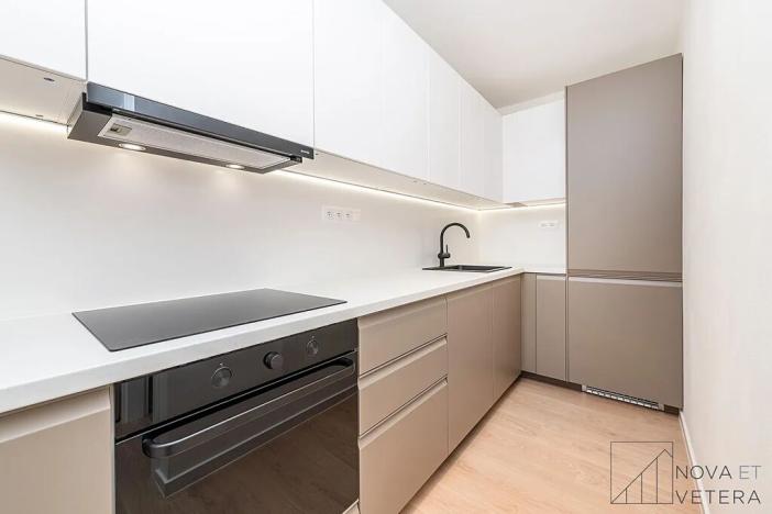 Prodej bytu 5+kk, Praha - Černý Most, Vybíralova, 104 m2