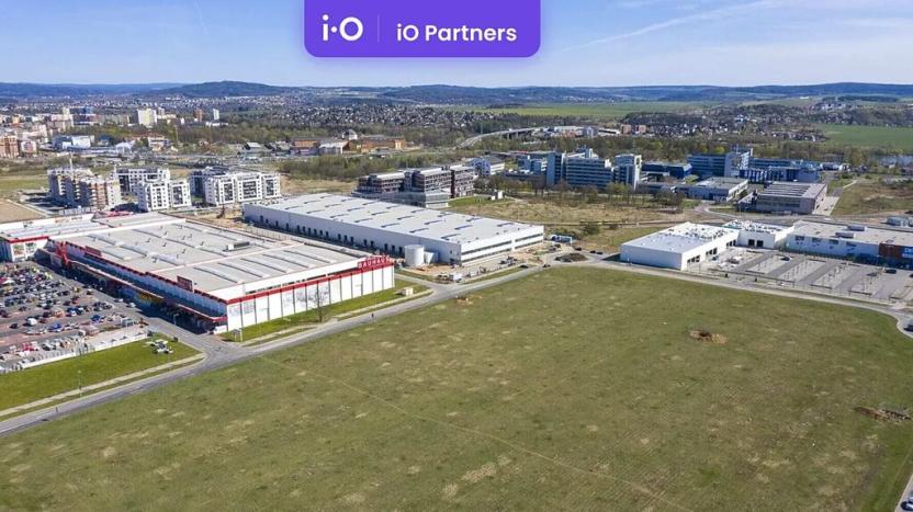 Pronájem skladu, Plzeň, Folmavská, 1067 m2