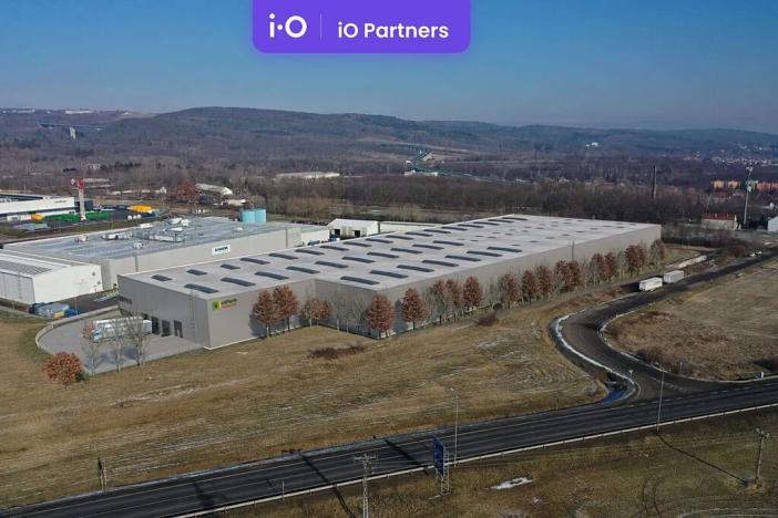 Pronájem skladu, Chomutov, Karlovarská, 5307 m2