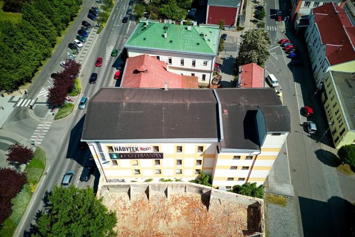 Prodej obchodního prostoru, Turnov, Nádražní, 2438 m2