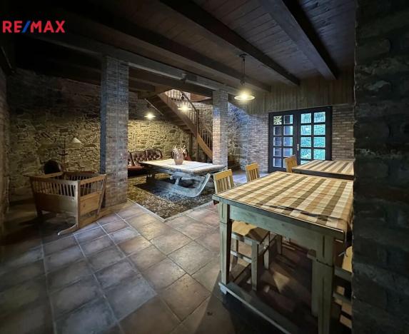 Prodej ubytování, Holetín, 800 m2