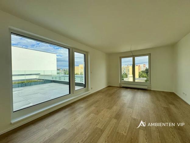 Pronájem bytu 2+kk, Brno, třída Generála Píky, 56 m2