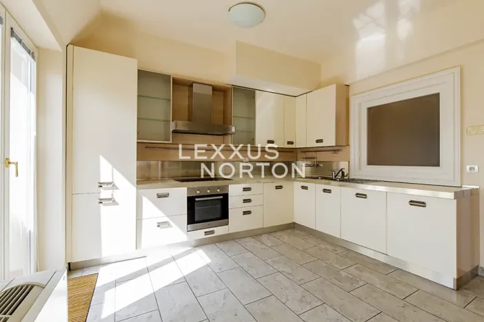 Pronájem bytu 5+1, Praha - Malá Strana, Újezd, 286 m2