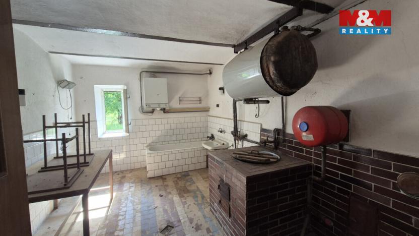 Prodej rodinného domu, Mikulovice, Hlucholazská, 200 m2