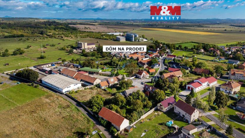 Prodej rodinného domu, Spomyšl, 350 m2