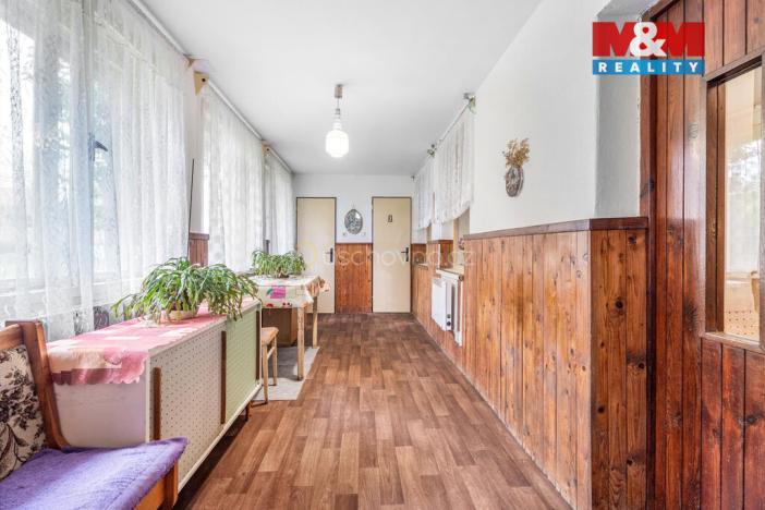 Prodej rodinného domu, Spomyšl, 350 m2