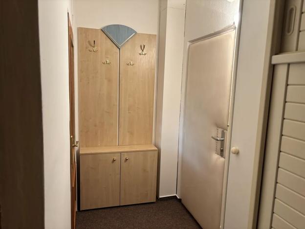 Pronájem bytu 1+kk, Zlín, Kúty, 30 m2