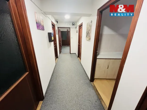 Pronájem kanceláře, Český Těšín, Dvořákova, 16 m2