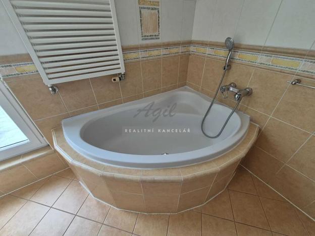 Pronájem bytu 4+1, Šlapanice, 95 m2