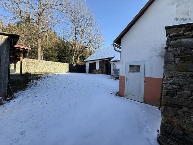 Prodej zemědělské usedlosti, Sněžné, 200 m2