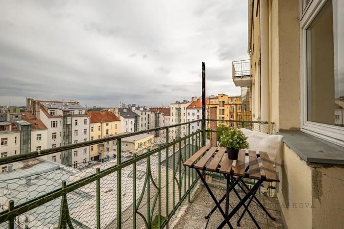 Pronájem bytu 2+kk, Praha - Vršovice, Bulharská, 46 m2