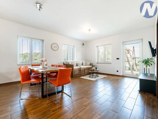 Prodej rodinného domu, Horní Planá, 196 m2