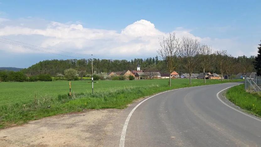 Prodej komerčního pozemku, Police, 10518 m2