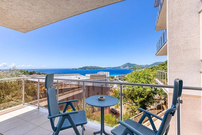 Prodej bytu 2+kk, Pržno, 58 m2