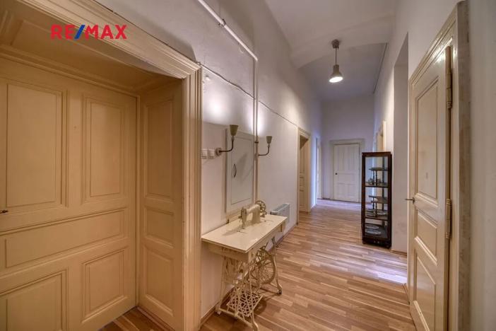 Prodej bytu 3+1, Praha - Smíchov, Malátova, 115 m2