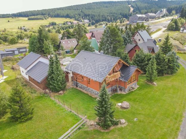 Prodej ubytování, Loučná pod Klínovcem, 195 m2