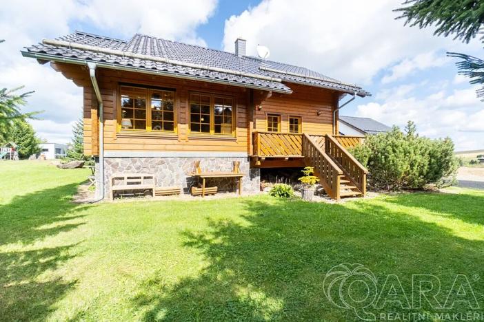 Prodej rodinného domu, Loučná pod Klínovcem, 195 m2